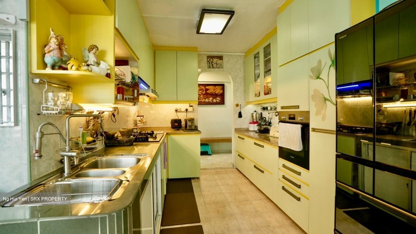 Blk 426 Sun Plaza View (Tampines), HDB Executive #624149171